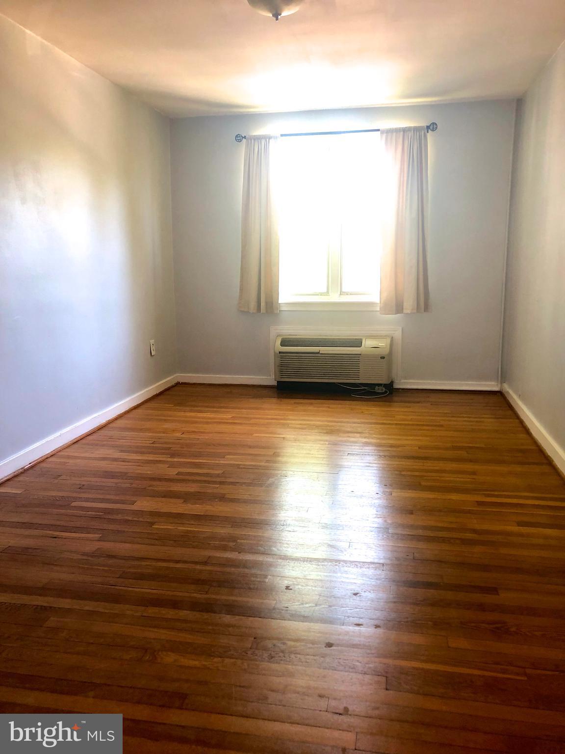 5 East Glebe Road, Unit C Alexandria, VA 22305 - Photo 7 of 26 xxxxx