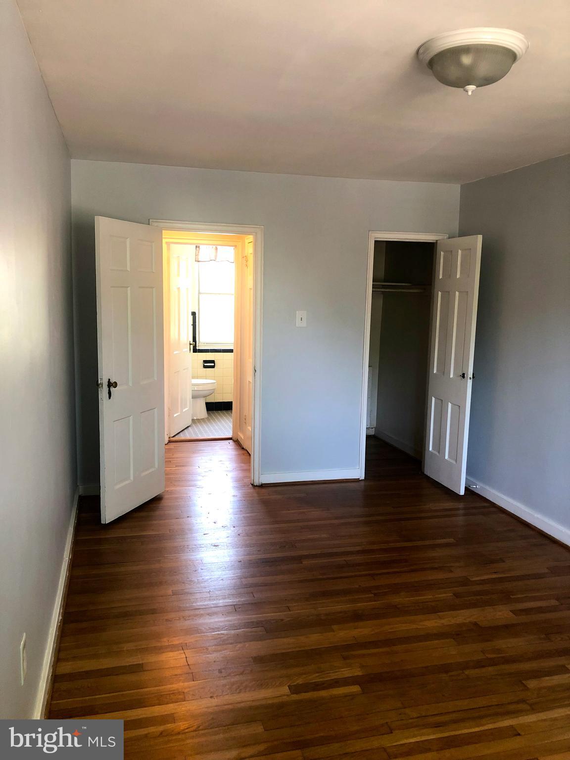 5 East Glebe Road, Unit C Alexandria, VA 22305 - Photo 8 of 26 Master Bedroom Maybe2