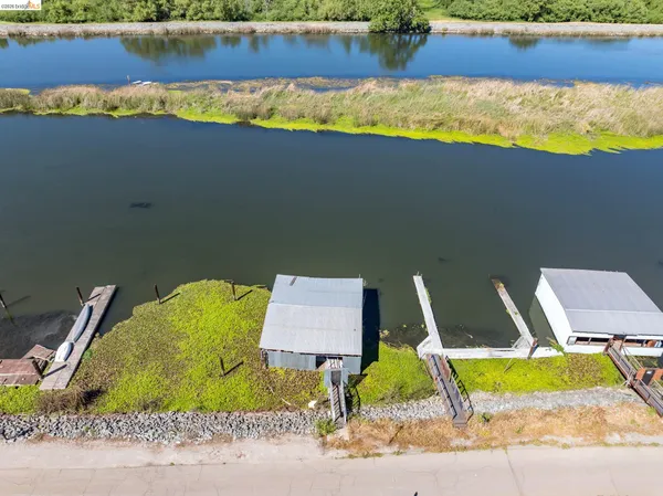 $255,000 | 2400 Dutch Slough Road, Oakley, CA 94561