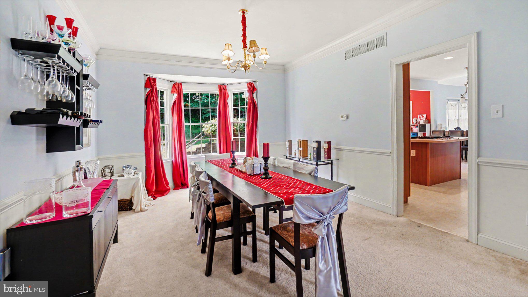 505 Springview Lane Phoenixville, PA 19460 - Photo 11 of 38