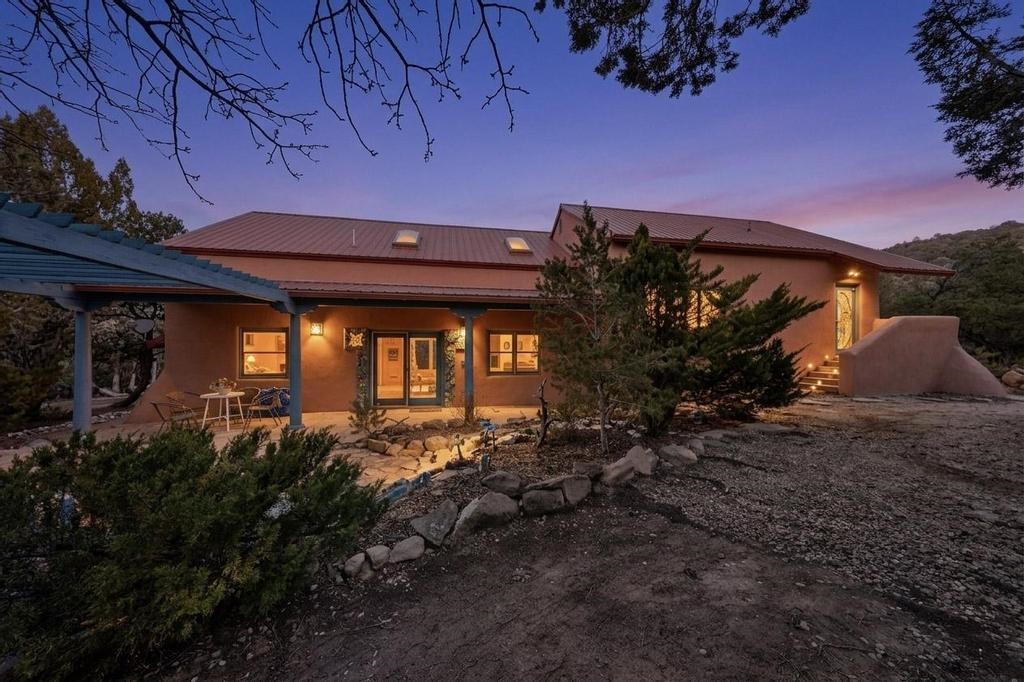 200 Ojo De La Vaca Road Santa Fe, NM 87508 - Photo 2 of 42