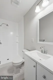 $725,000 | 2320 North Capitol Street Northwest, Washington, DC 20002
