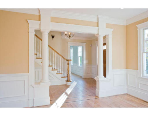 28 Lorna Road Newton, MA 02459 - Photo 3 of 7