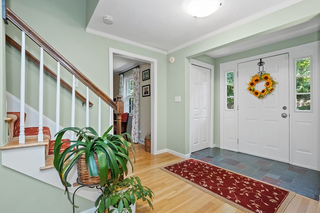 3 Foothill Road Framingham, MA 01702 - Photo 3 of 33