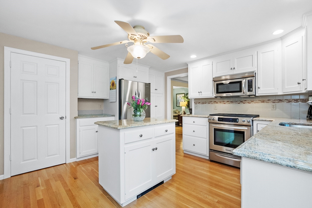 3 Foothill Road Framingham, MA 01702 - Photo 10 of 33