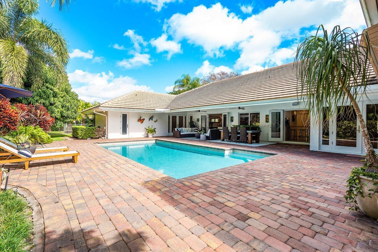 3765 Kings Way Boca Raton, FL 33434 - Photo 38 of 56 042-3765KingsWay-BocaRaton-FL-33434-SMAL