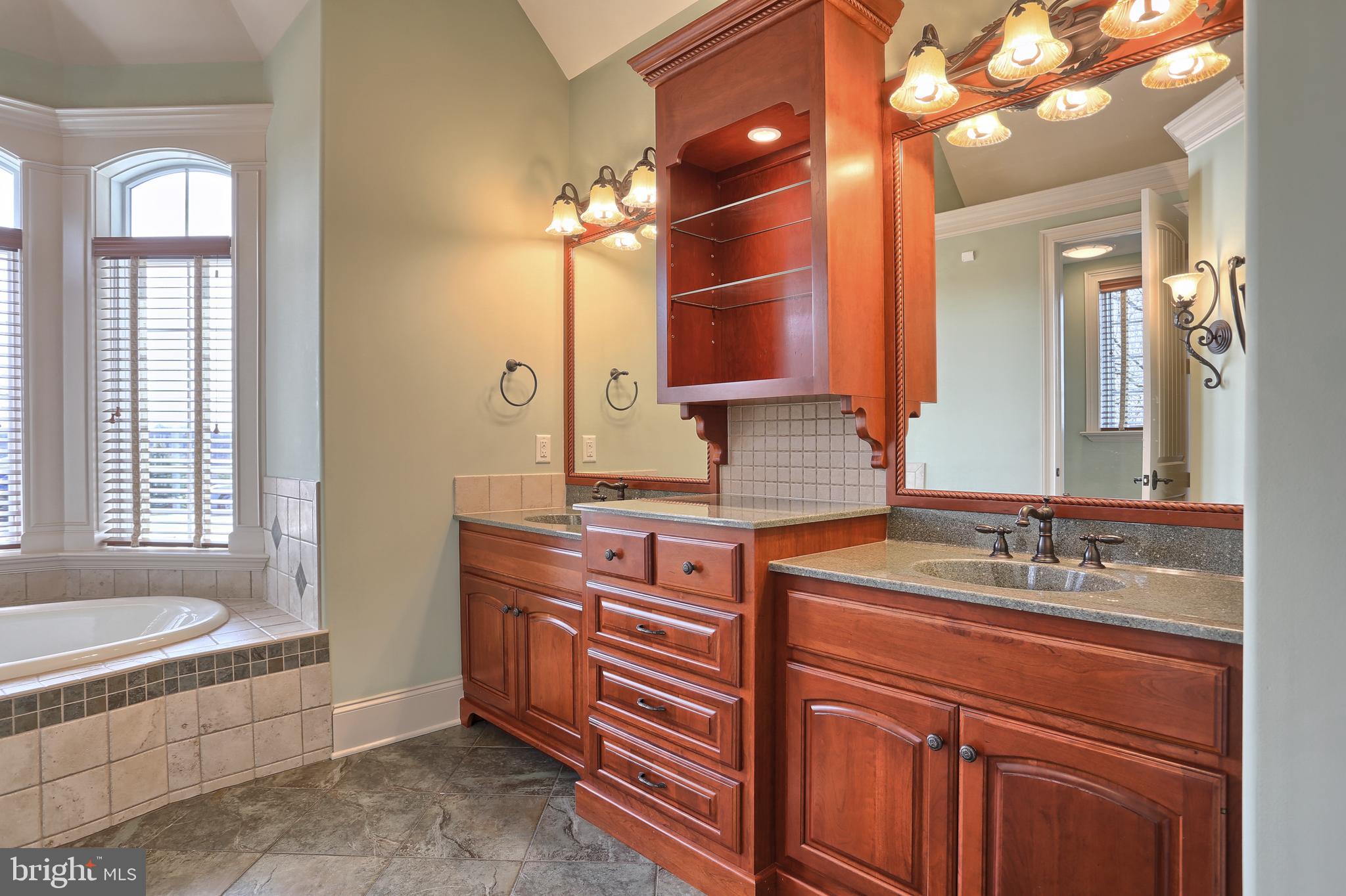 580 South Oak Grove Road Harrisburg, PA 17112 - Photo 29 of 92 Gallery Image 29