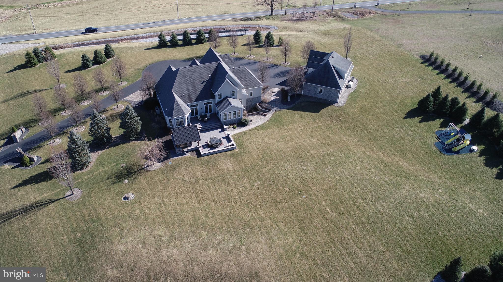 580 South Oak Grove Road Harrisburg, PA 17112 - Photo 3 of 92 Gallery Image 3