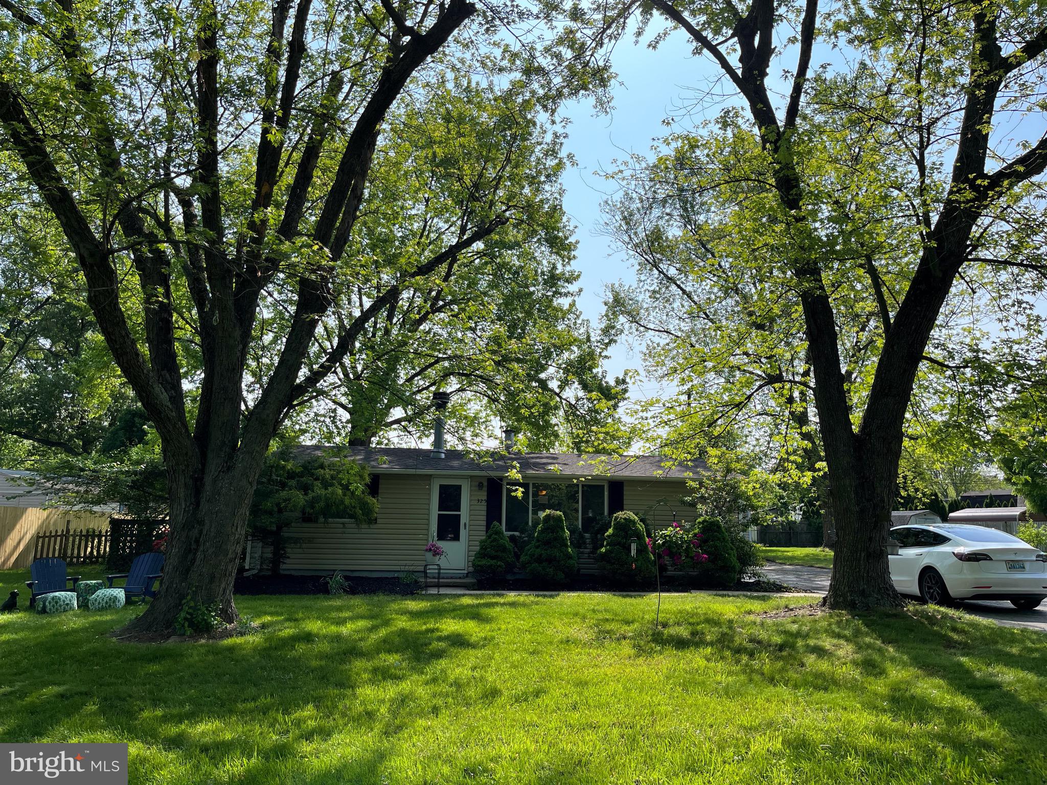 325 Flying Point Road Edgewood, MD 21040 - Photo 2 of 31