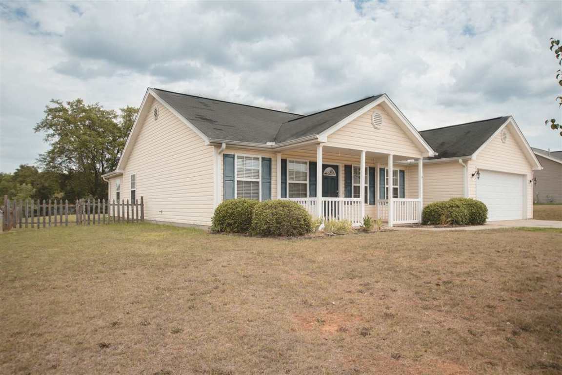 108 Baltic Avenue Anderson, SC 29621 - Photo 2 of 24 Gallery Image 2