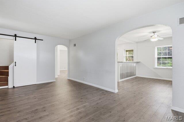 7262 MacKenzie Road St. Louis, MO 63123 - Photo 6 of 39