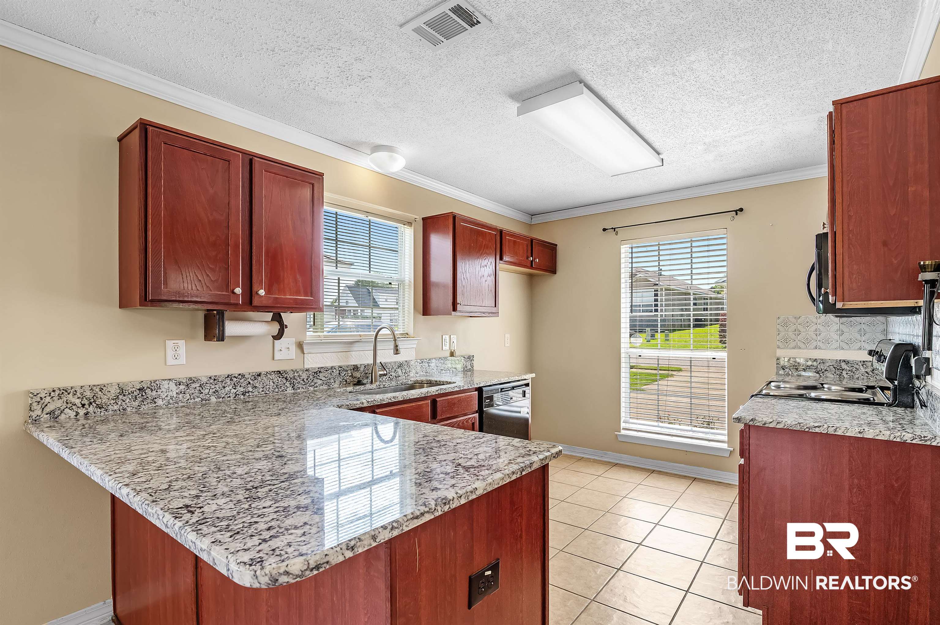 16129 Zenith Drive Loxley, AL 36551 - Photo 8 of 37