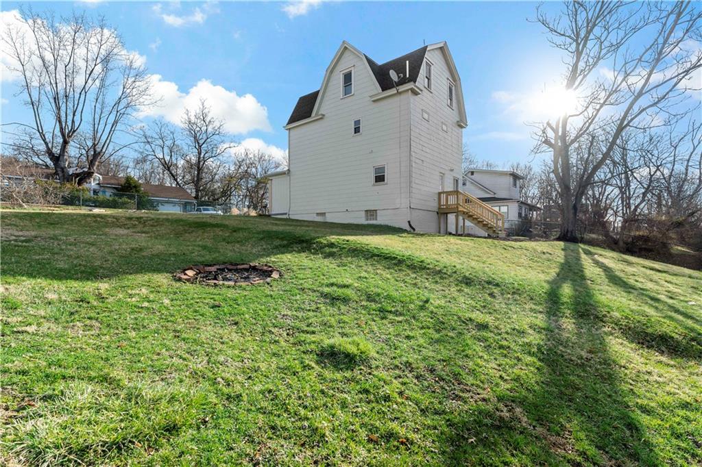 58 Locust Street McKees Rocks, PA 15136 - Photo 3 of 37 a house view with a outdoor space