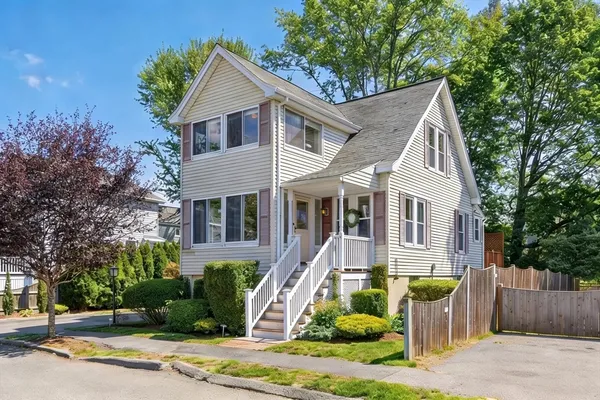 $699,000 | 16 Orchard Avenue, Wakefield, MA 01880