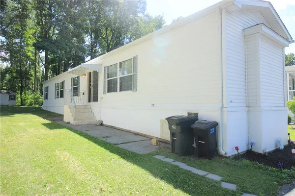 $99,900 | 8220 Airport, Unit 25, Bath, PA 18014