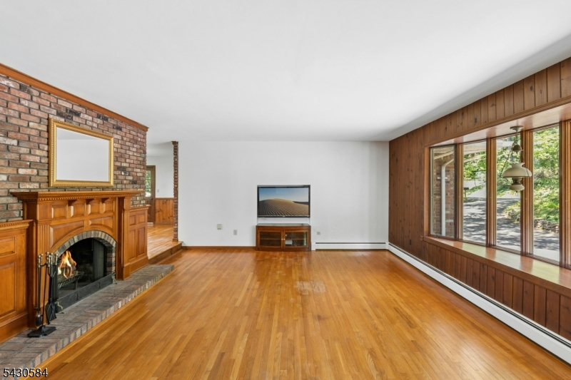 783 Long Hill Road Gillette, NJ 07933 - Photo 9 of 43