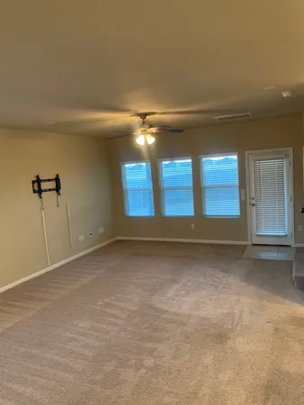 $2,100 | 118 Eagle Lake Drive, Hutto, TX 78634