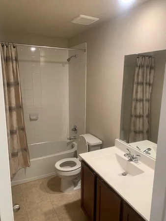 $2,100 | 118 Eagle Lake Drive, Hutto, TX 78634