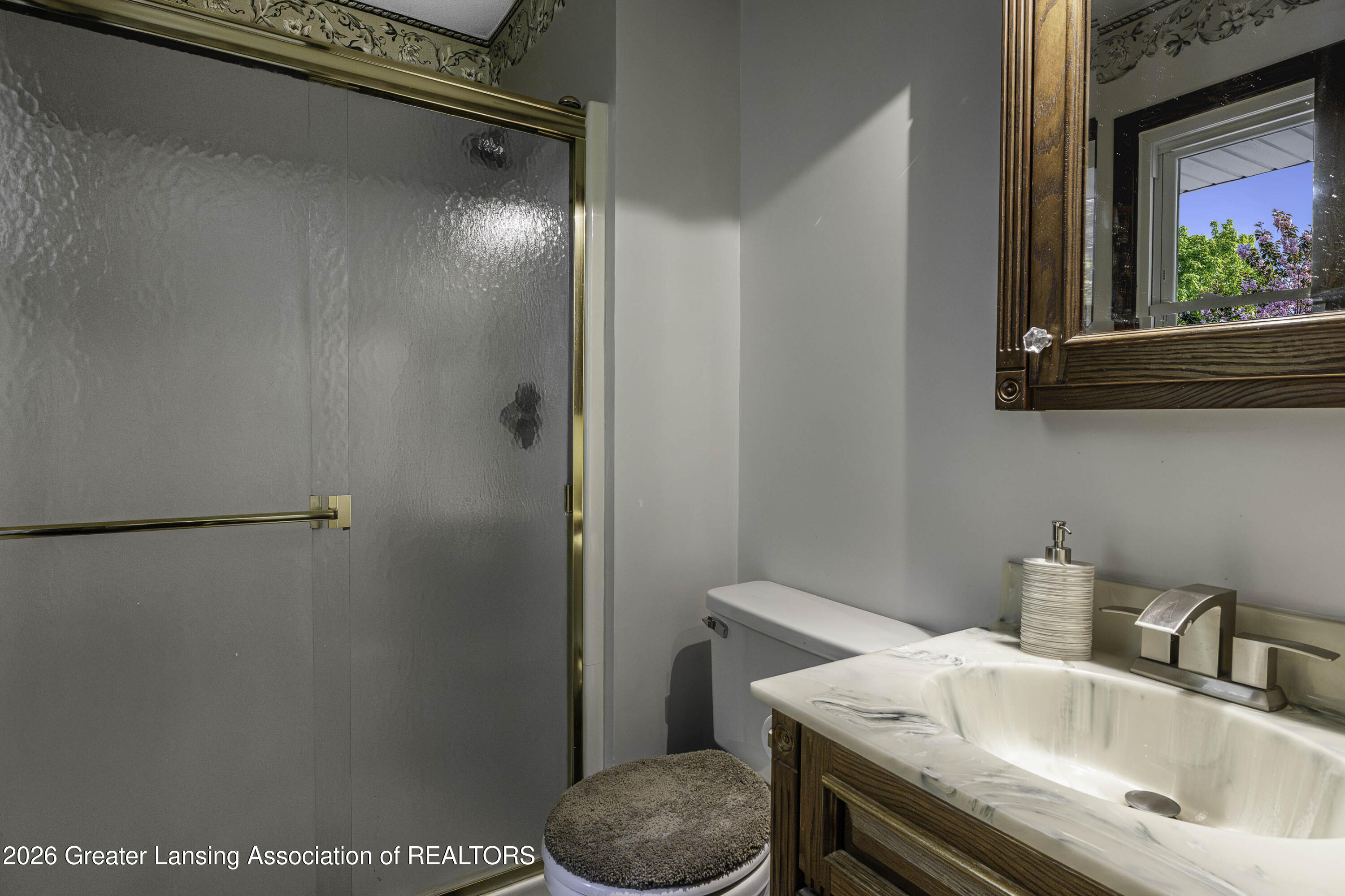 3216 Smithville Road Eaton Rapids, MI 48827 - Photo 14 of 32 Bathroom