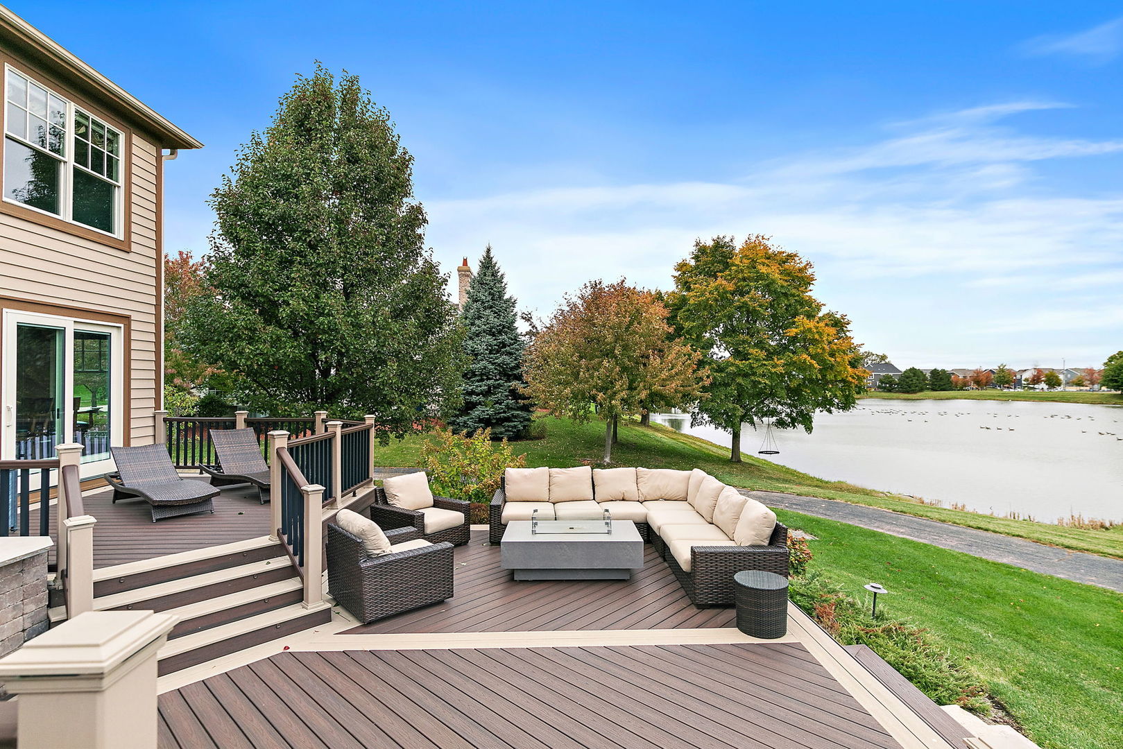 3660 Broadleaf Avenue Elgin, IL 60124 - Photo 59 of 84