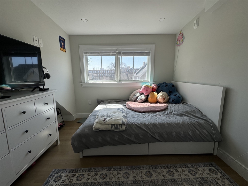 12 Reedsdale Street, Unit 4 Boston, MA 02134 - Photo 6 of 18
