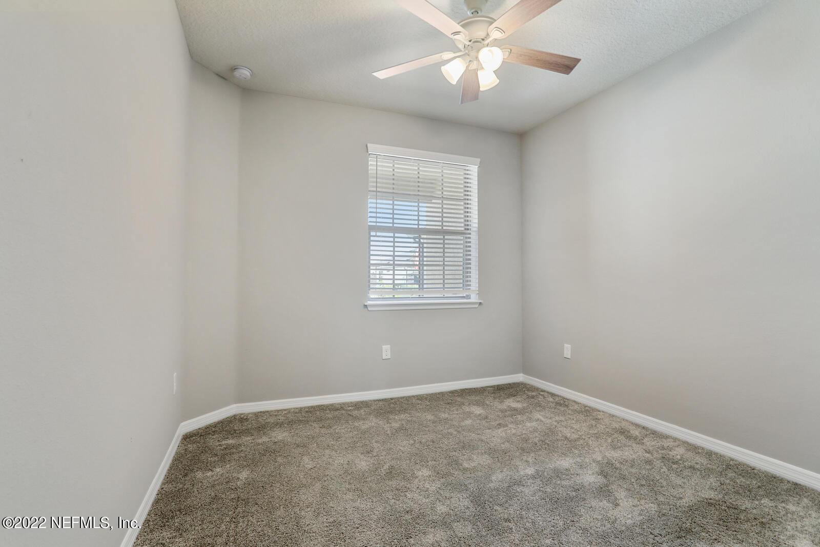 83 Rock Spring Loop St. Augustine, FL 32095 - Photo 13 of 31 012_1600x1067_mls_1600x1067