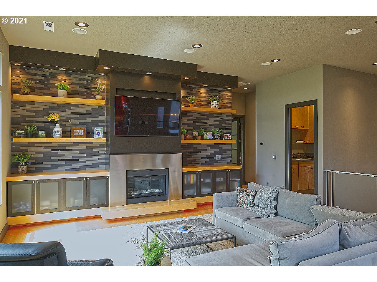 413 Northwest View Ridge Street Camas, WA 98607 - Photo 10 of 32 Gallery Image 10