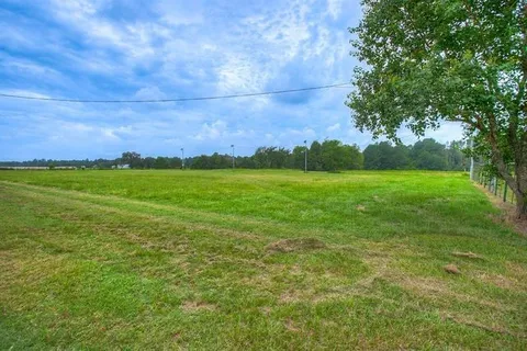 $699,900 | 150 Canyon Run Boulevard, Huntsville, TX 77320