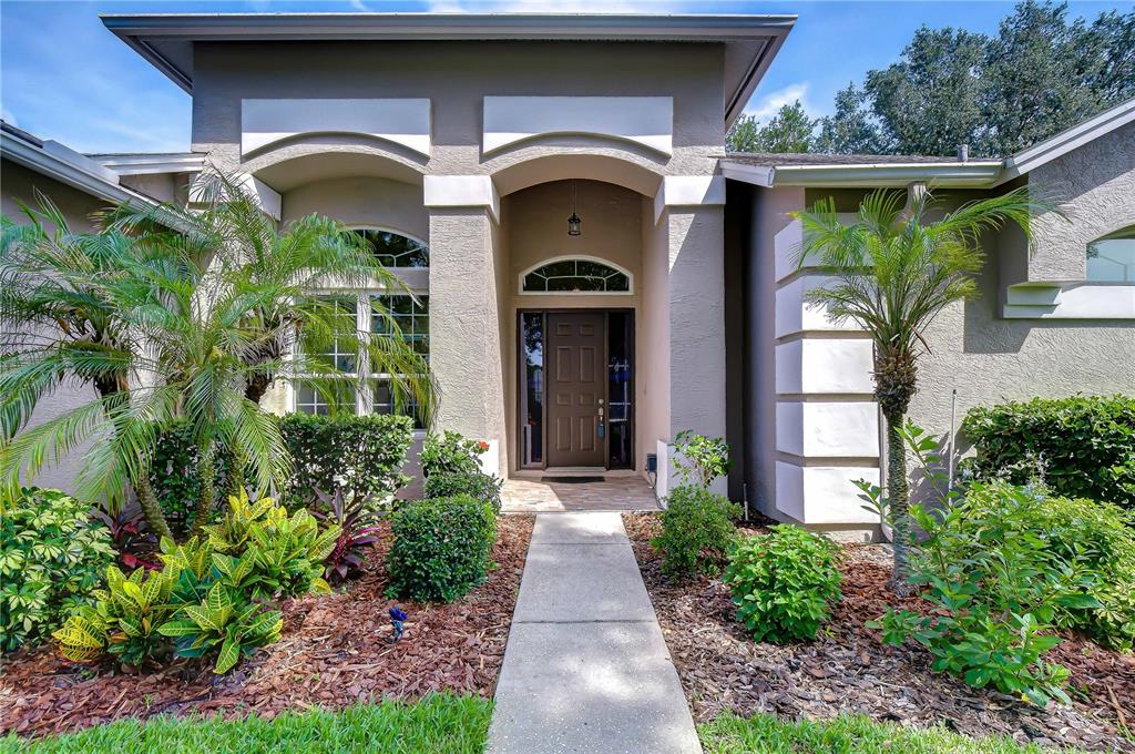 4916 Willow Ridge Terrace Valrico, FL 33596 - Photo 3 of 38