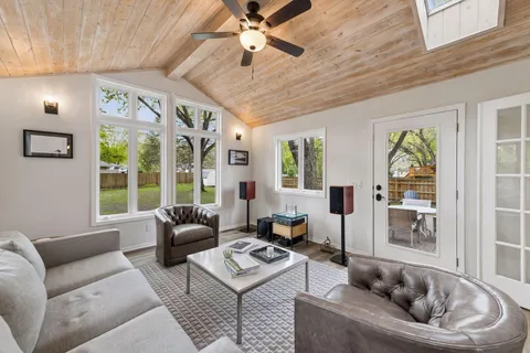 $550,000 | 16408 Norwood Lane, Minnetonka, MN 55345