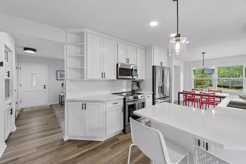 $550,000 | 16408 Norwood Lane, Minnetonka, MN 55345