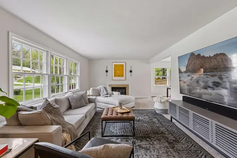 $550,000 | 16408 Norwood Lane, Minnetonka, MN 55345