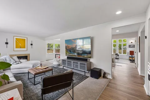 $550,000 | 16408 Norwood Lane, Minnetonka, MN 55345