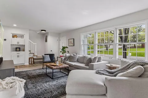 $550,000 | 16408 Norwood Lane, Minnetonka, MN 55345