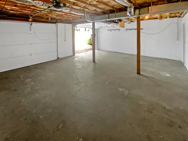 $303,000 | 6110 Hunter Crest Drive, Ooltewah, TN 37363