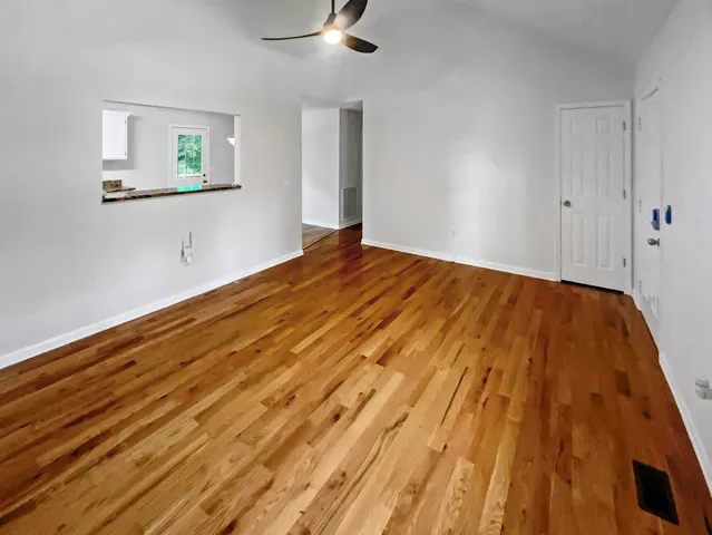 $303,000 | 6110 Hunter Crest Drive, Ooltewah, TN 37363