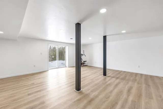 $329,900 | 3700 Flintville Road, Green Bay, WI 54313