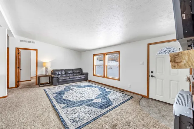 $329,900 | 3700 Flintville Road, Green Bay, WI 54313