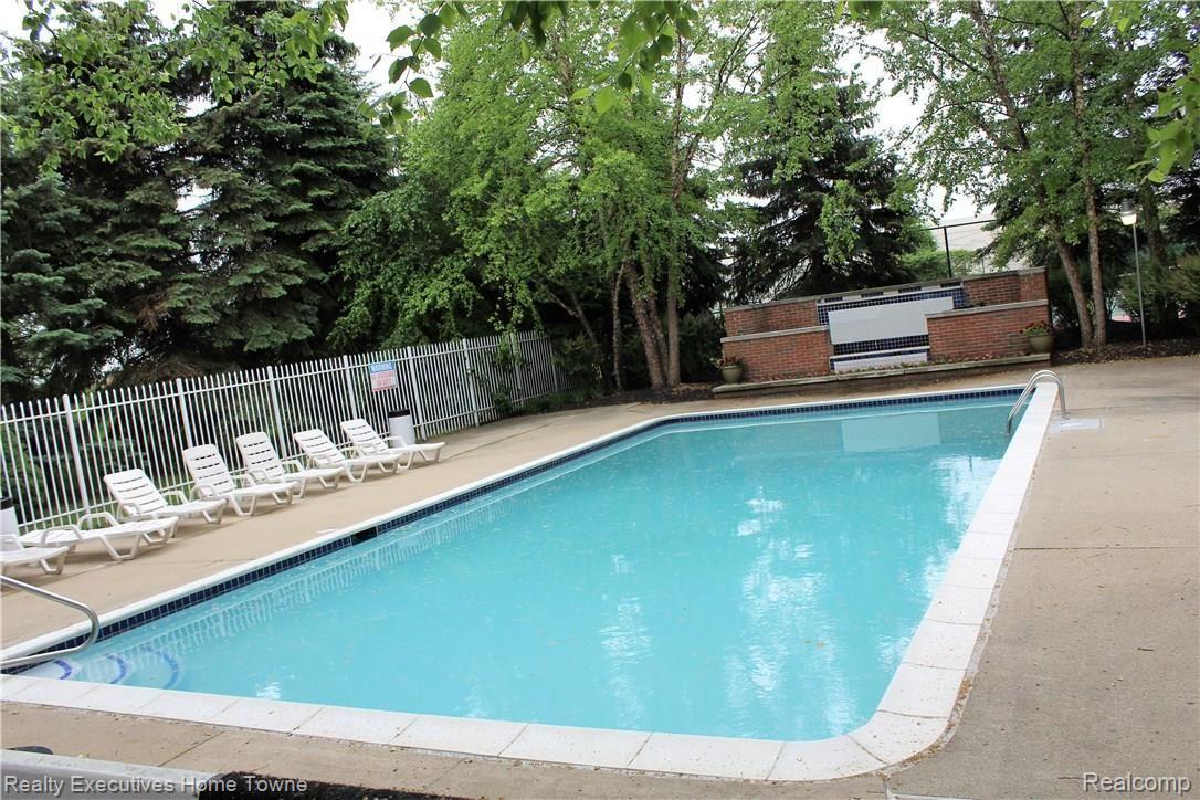 1610 O'Neil Circle Rochester, MI 48307 - Photo 45 of 49 Cool off in the beautiful pool!
