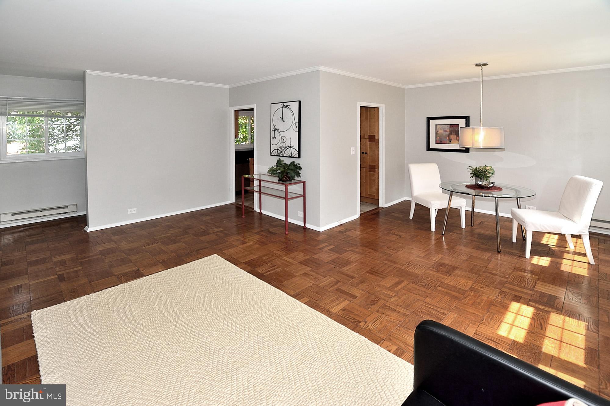 3666 Gunston Road, Unit 9223666 Alexandria, VA 22302 - Photo 10 of 15 Kitchen