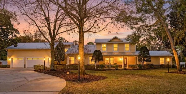 $949,000 | 14 Village Drive, Ormond Beach, FL 32174