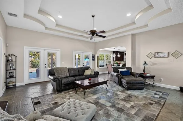 $949,000 | 14 Village Drive, Ormond Beach, FL 32174