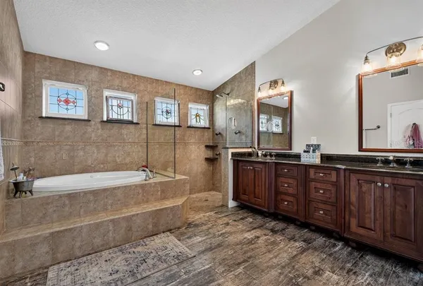 $949,000 | 14 Village Drive, Ormond Beach, FL 32174