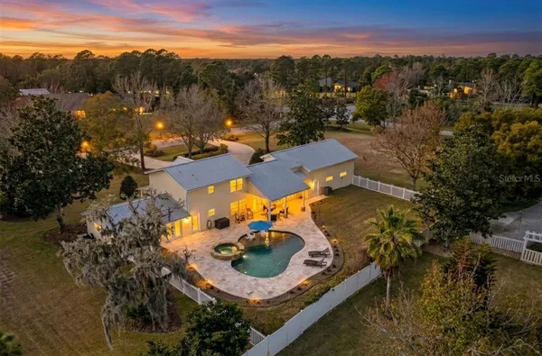 $949,000 | 14 Village Drive, Ormond Beach, FL 32174