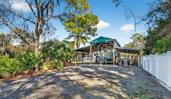 $949,000 | 14 Village Drive, Ormond Beach, FL 32174