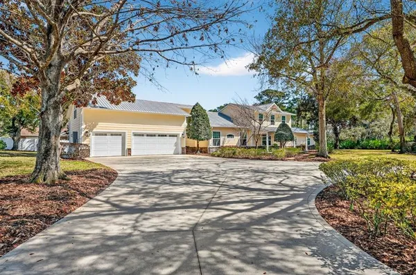 $949,000 | 14 Village Drive, Ormond Beach, FL 32174