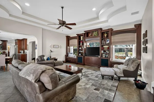 $949,000 | 14 Village Drive, Ormond Beach, FL 32174