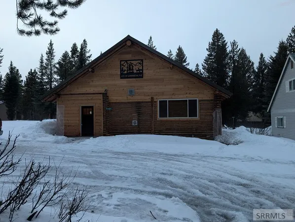$830,000 | 4277-4279 Gooding Street, Island Park, ID 83429