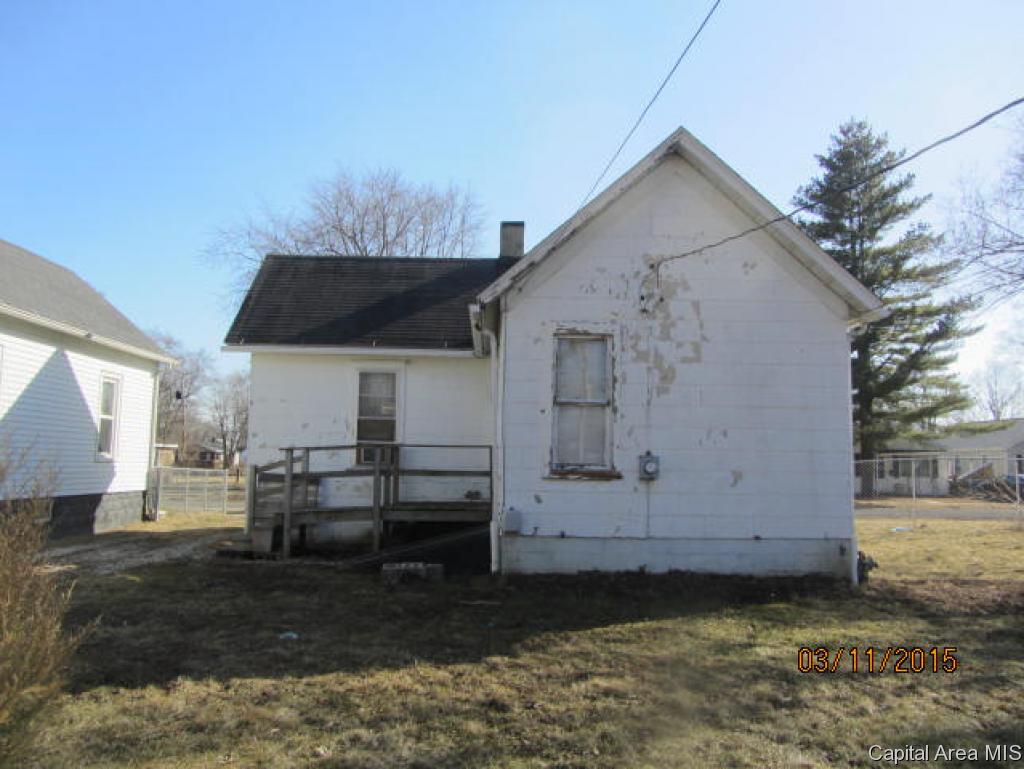 2105 East Brown Street Springfield, IL 62703 - Photo 1 of 6 Gallery Image 1