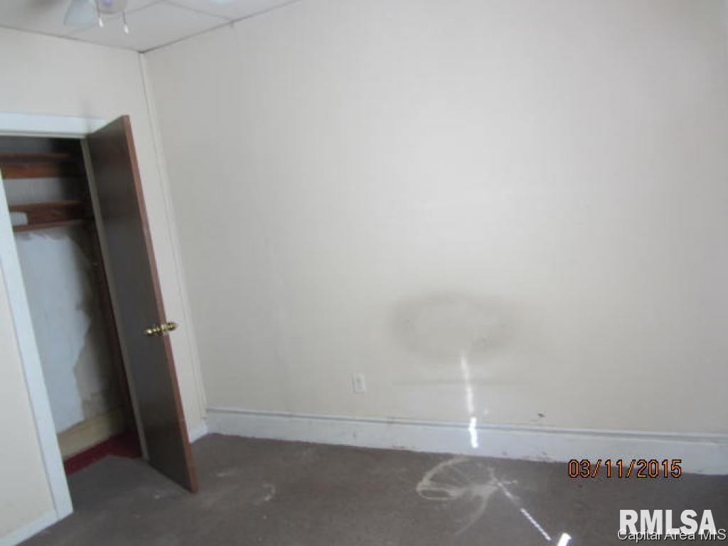 2105 East Brown Street Springfield, IL 62703 - Photo 2 of 6 Gallery Image 2
